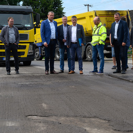 V trenčianskom kraji sa opravia cesty a mosty za rekordne vysokú sumu, celková investícia bude viac ako 21 mil. eur - 20190814_TSK_VB_cesty_001w