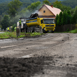V trenčianskom kraji sa opravia cesty a mosty za rekordne vysokú sumu, celková investícia bude viac ako 21 mil. eur - 20190814_TSK_VB_cesty_012w