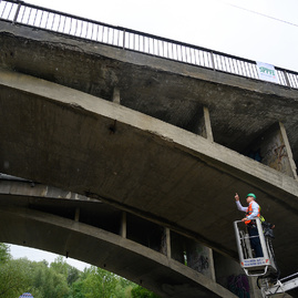 V trenčianskom kraji sa opravia cesty a mosty za rekordne vysokú sumu, celková investícia bude viac ako 21 mil. eur - 20190814_TSK_cesty_PB_most_Orlove_022w
