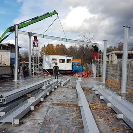 Zväčšiť fotografiu - Viaceré župné cestmajsterstvá s novými prístreškami - PD_2
