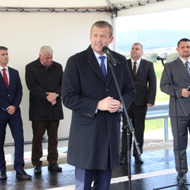 Vodiči prvýkrát prešli novou rýchlostnou cestou r2 ruskovce – pravotice - 4
