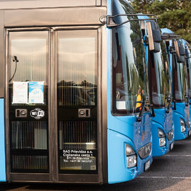 Zväčšiť fotografiu - Vozový park prievidzskej sad sa rozrástol o 6 nových autobusov - 20200921_PD_SAD_004w
