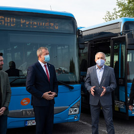 Zväčšiť fotografiu - Vozový park prievidzskej sad sa rozrástol o 6 nových autobusov - 20200921_PD_SAD_037w