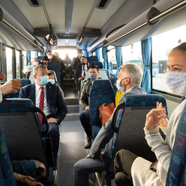 Zväčšiť fotografiu - Vozový park prievidzskej sad sa rozrástol o 6 nových autobusov - 20200921_PD_SAD_050w