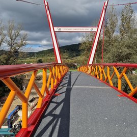 Zväčšiť fotografiu - Výstavba ďalšieho úseku cyklotrasy na považí výrazne pokročila - 20231016_113651