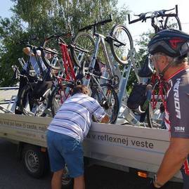 Zväčšiť fotografiu - Využite posledné prázdninové dni na cyklovýlet - archivne zabery