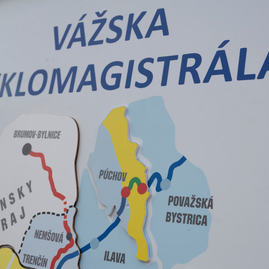 Zväčšiť fotografiu - Z dôvodu výstavby cyklotrasy bude stará cesta z považskej bystrice do bytče dočasne uzatvorená - 20230213_PB_cyklotrasa_038w