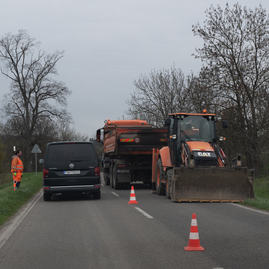 Zväčšiť fotografiu - Za rok 2023 bolo do ciest v kraji preinvestovaných vyše 57 miliónov eur - 20230413_TSK_cesty_089w