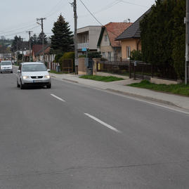 Zväčšiť fotografiu - Začala rekonštrukcia cesty z veľkých uheriec až po hranicu krajov - 20230413_TSK_cesty_099w