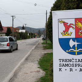 Zväčšiť fotografiu - Začala rekonštrukcia cesty z veľkých uheriec až po hranicu krajov - 20230413_TSK_cesty_100w
