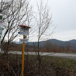 Zväčšiť fotografiu - Začala rekonštrukcia cesty z veľkých uheriec až po hranicu krajov - 20230413_TSK_cesty_147w