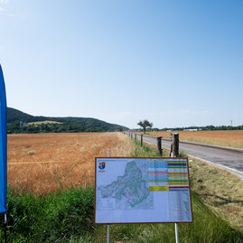 Zväčšiť fotografiu - Župa spustila súvislé opravy ciest v kraji, preinvestuje viac ako 3 mil. eur! - 20230703_Hradok_cesta_002w