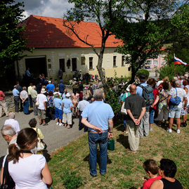 Čo spája dvoch veľkých rodákov z trenčianskeho kraja, j. m. hurbana a m. r. štefánika? - 20170721_KOSARISKA_Stefanik_011r