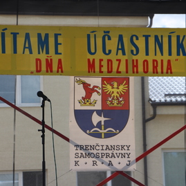 Deň medzihoria organizovala tento rok obec oslany; do tanca hrali kollárovci - IMG_2069