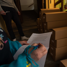 Zväčšiť fotografiu - Do múzea dorazili krojované bábiky - TSK_múzeum_bábiky (11 of 21)