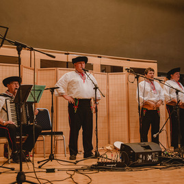 Zväčšiť fotografiu - Dohňany - TSK_Dohňany_mesiac ucty-15