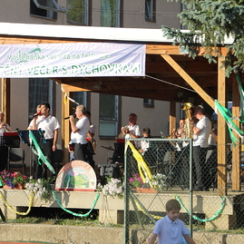 Dychová hudba mošteňanka krstila svoje prvé cd s názvom veselo s mošteňankou - IMG_2095