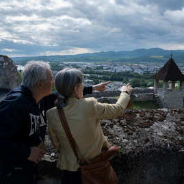 Zväčšiť fotografiu - Európske hlavné mesto kultúry získalo ďalšiu finančnú podporu - 20210528_TN_HRAD_TREBUCHET_140w