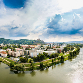 Zväčšiť fotografiu - Európske hlavné mesto kultúry získalo ďalšiu finančnú podporu - Trenčín - zdroj EHMK 2026