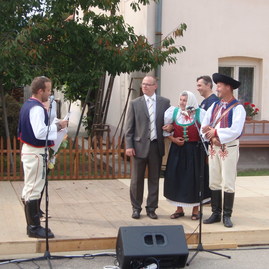 Folklórna skupina lubená z poluvsia oslávila  tridsiatku - P9060092_resize