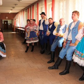 Folklórne dedičstvo trenčianskeho kraja pod jednou strechou, župa stále zbiera podklady na knižnú publikáciu - IMG_1589