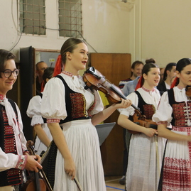 Folklórne dedičstvo trenčianskeho kraja pod jednou strechou, župa stále zbiera podklady na knižnú publikáciu - IMG_4033