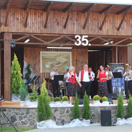 Folklórne tradície našich predkov sa počas víkendu niesli celým krajom - IMG_6551