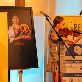Galavečer venovaný kreatívnym ženám hostila krajská dominanta - IMG_5245