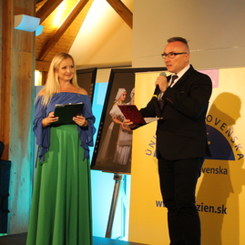 Galavečer venovaný kreatívnym ženám hostila krajská dominanta - IMG_5360