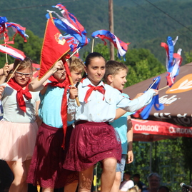 Hasiči z okresu považská bystrica už čítajú nové publikácie o dhz v trenčianskom kraji, základná škola v domaniži oslávila jubilejné 50. výročie založenia školy - IMG_0289