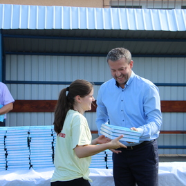 Hasiči z okresu považská bystrica už čítajú nové publikácie o dhz v trenčianskom kraji, základná škola v domaniži oslávila jubilejné 50. výročie založenia školy - IMG_9858
