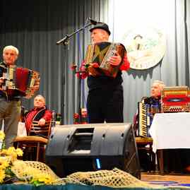 Heligonkári sa znova stretli v lúkach - Plevko