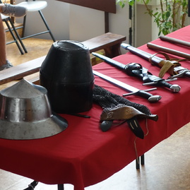 Zväčšiť fotografiu - História uhorského vojenstva ožila pred návštevníkmi - DSC09906