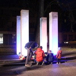 Historický odkaz z novembra 1989 si pripomenuli aj v krajskom meste trenčín - IMG_8729