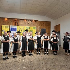 Zväčšiť fotografiu - Inšpiratívne ženy získali ocenenie vidiecka žena - 4071