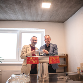 Zväčšiť fotografiu - Jabloň je ukážkovým kultúrno - kreatívnym centrom - TSK_DOD Galéria Jabloň_mini-18