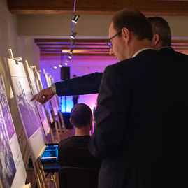 Zväčšiť fotografiu - Kedysi elita, dnes múzejníci - TSK_TNmúzeum_145.výročie_mini (19 of 30)