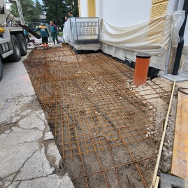 Zväčšiť fotografiu - Knihy v považskobystrickej knižnici zostanú v suchu - 20210923_081023