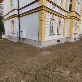 Zväčšiť fotografiu - Knihy v považskobystrickej knižnici zostanú v suchu - 20210927_145116