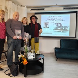 Zväčšiť fotografiu - Knižnice už dávno nie sú iba miestom na výpožičku kníh