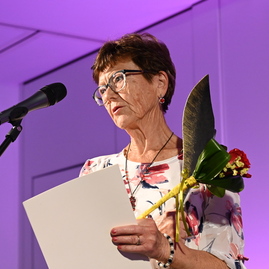 Zväčšiť fotografiu - Kraj ocenil osobnosti a kolektívy, ktoré zveľaďujú kultúrne dedičstvo