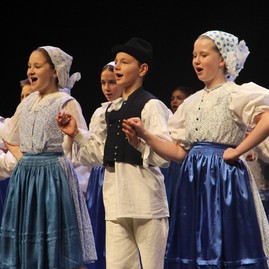 Krásu myjavského folklóru ukázali oslavy 45. výročia dfs kopaničiarik - IMG_9836