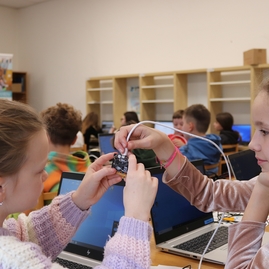 Zväčšiť fotografiu - Letné prázdniny v našich knižniciach - Kreativna dielna VKMR (2)