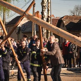 Zväčšiť fotografiu - Mestá a obce v kraji hýria farbami - TSK_pretek kurierov_maj_mini-64
