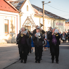 Zväčšiť fotografiu - Mestá a obce v kraji hýria farbami - TSK_pretek kurierov_maj_mini-71