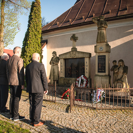 Zväčšiť fotografiu - Mestá a obce v kraji hýria farbami - TSK_pretek kurierov_maj_mini-74