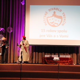 Mestské divadlo trenčín ponúka ľuďom svoje predstavenia už 15 rokov - IMG_5064