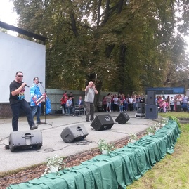 Mier je potrebné chrániť aj dnes. to je odkaz snp pre mladé generácie. - SNP_Lednicke_Rovne_6
