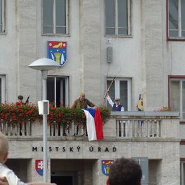 Mier je potrebné chrániť aj dnes. to je odkaz snp pre mladé generácie. - SNP_Partizanske_05