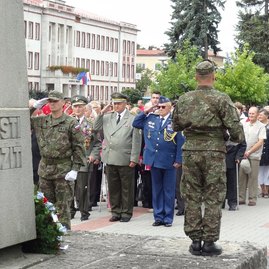Mier je potrebné chrániť aj dnes. to je odkaz snp pre mladé generácie. - SNP_Partizanske_18
